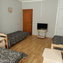 Гостиница On Kazachya Hostel в Сочи 2 отзыва об отеле, цены и фото номеров - забронировать гостиницу On Kazachya Hostel онлайн комната для гостей фото 4