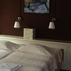Budget Hotel Barbacan сейф в номере