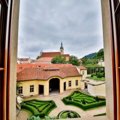 Отель Aria Hotel by Library Hotel Collection Чехия, Прага - 5 отзывов об отеле, цены и фото номеров - забронировать отель Aria Hotel by Library Hotel Collection онлайн комната для гостей фото 5