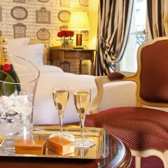 Hotel Mayfair в номере