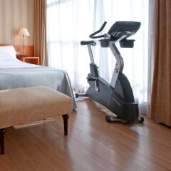 Отель Tryp San Sebastián Orly Hotel Испания, Сан-Себастьян - отзывы, цены и фото номеров - забронировать отель Tryp San Sebastián Orly Hotel онлайн фитнесс-зал