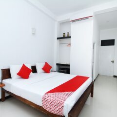 Отель Yoho Cinnamon Canal View сейф в номере