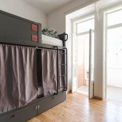 Hub Lisbon Patio Hostel развлечения