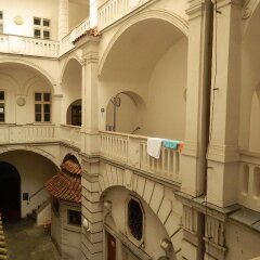 Sg1 Hostel Прага балкон