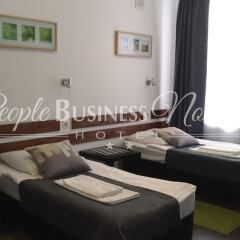 Гостиница PEOPLE Business Novinsky комната для гостей фото 8