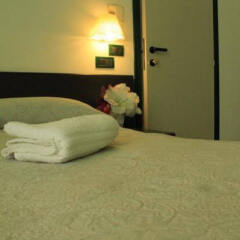 Si Rimini Hotel сейф в номере