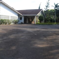 Отель 10 BR Guesthouse - Montego Bay - PRJ 1434 парковка