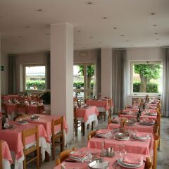 Hotel Elena Кьянчиано Терме питание