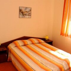 Dafovska Hotel комната для гостей