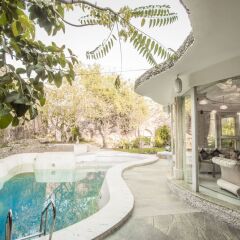 Отель Lohagarh Fort Resort бассейн