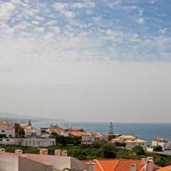 Хостел Ericeira Chill Hill Hostel & Private Rooms пляж