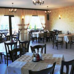 Отель Family Hotel Bela Болгария, Трявна - отзывы, цены и фото номеров - забронировать отель Family Hotel Bela онлайн питание фото 2