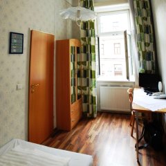 Hotel Arpi in Vienna, Austria from 96$, photos, reviews - zenhotels.com guestroom