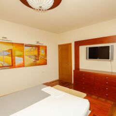 Отель Luxury European Trade Center Apartment Албания, Тирана - отзывы, цены и фото номеров - забронировать отель Luxury European Trade Center Apartment онлайн комната для гостей фото 4