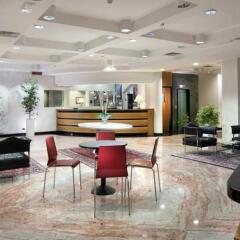 Astoria Suite Hotel интерьер отеля