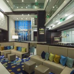 Отель Ocean 22 by Hilton Grand Vacations гостиничный бар