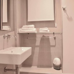 Отель 1 Bedroom Property Near Hyde Park Великобритания, Лондон - отзывы, цены и фото номеров - забронировать отель 1 Bedroom Property Near Hyde Park онлайн ванная