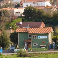 Отель Albergue Llanes Playa de Poo с домашними животными