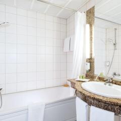 Отель NH Köln Altstadt ванная