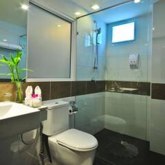 The ASHLEE Plaza Patong Hotel & Spa ванная