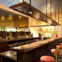 Отель Comfort Hotel Toulouse Sud Франция, Рамонвиль-Сент-Ань - отзывы, цены и фото номеров - забронировать отель Comfort Hotel Toulouse Sud онлайн гостиничный бар
