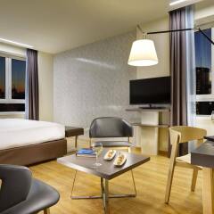 Отель UNA Hotel Century Италия, Милан - 2 отзыва об отеле, цены и фото номеров - забронировать отель UNA Hotel Century онлайн комната для гостей фото 6