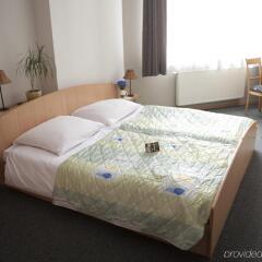 Hotel Diament Plaza Gliwice комната для гостей