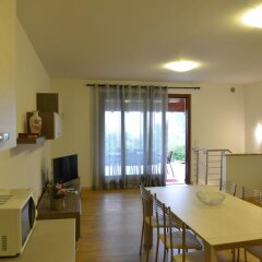 Отель Residence Boschetti Манерба-дель-Гарда комната для гостей