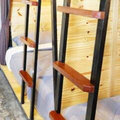 Hanu Hostel Бангкок детские мероприятия фото 2