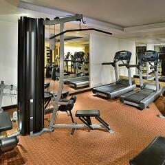 Отель Four Points by Sheraton New Delhi, Airport Highway фитнесс-зал фото 3
