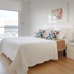 Отель Hondarribi 141B Apartment by FeelFree Rentals Испания, Фуэнтеррабиа - отзывы, цены и фото номеров - забронировать отель Hondarribi 141B Apartment by FeelFree Rentals онлайн комната для гостей фото 2