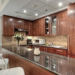 Отель One Perfect Stay - 8 Boulevard Tower в номере