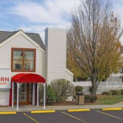 Отель Hawthorn Suites by Wyndham Airport East Hotel США, Колумбус - отзывы, цены и фото номеров - забронировать отель Hawthorn Suites by Wyndham Airport East Hotel онлайн парковка
