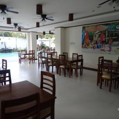 Отель Ipil Suites Puerto Princesa Филиппины, Пуэрто-Принцеса - отзывы, цены и фото номеров - забронировать отель Ipil Suites Puerto Princesa онлайн питание фото 2