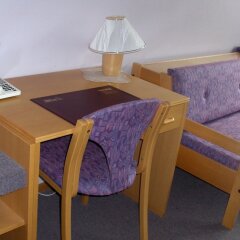 Отель Innvik Fjordhotel - Misjonheimen удобства в номере фото 2