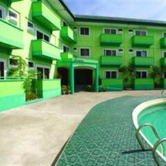 Отель Green One Hotel Филиппины, Лапу-Лапу - отзывы, цены и фото номеров - забронировать отель Green One Hotel онлайн парковка