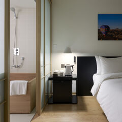 Отель Sotetsu Hotels The Splaisir Seoul Myeong-Dong удобства в номере фото 2