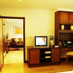 Отель Admiral Suites Sukhumvit 22 By Compass Hospitality Бангкок удобства в номере