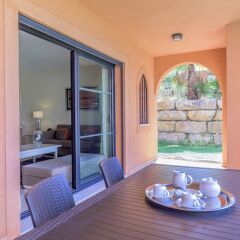 Апартаменты Amendoeira Golf Resort - Apartments and villas балкон фото 3