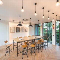 Отель Saturdays Residence by Brown Starling