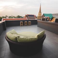 Issara by d Hostel балкон