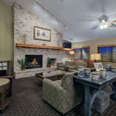 Отель AmericInn by Wyndham Iowa Falls комната для гостей фото 5