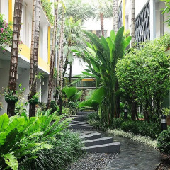 Отель Triple Two Silom Бангкок