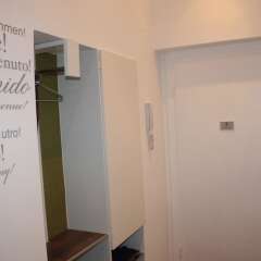 Апартаменты GoVienna Small Modern Apartment Вена интерьер отеля
