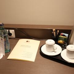 DoubleTree by Hilton Hotel Yerevan City Centre Ереван удобства в номере