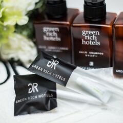 Отель Green Rich Nishitetsu Ohashi Ekimae Фукуока парковка