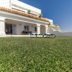 Отель Villas Flamenco Beach Conil с домашними животными