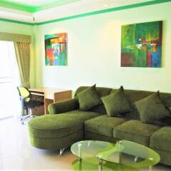 Отель Corner 1 Bedroom Condo Паттайя комната для гостей
