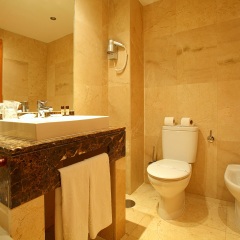 Hotel Topazio Албуфейра ванная