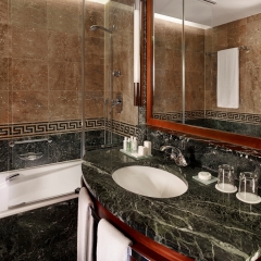 Hotel President Wilson, A Luxury Collection Hotel, Geneva ванная фото 2